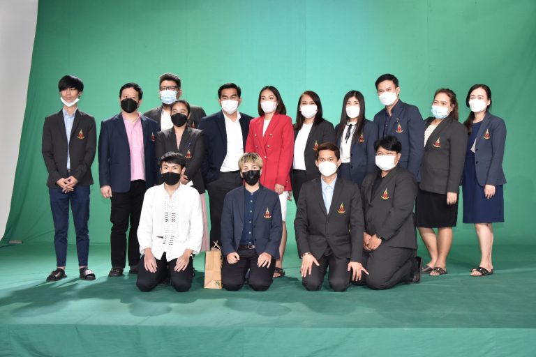 Read more about the article ผู้บริหารและอาจารย์จากสำนักวิชาการศึกษาทั่วไปและนวัตกรรมการเรียนรู้อิเล็กทรอนิกส์ มหาวิทยาลัยราชภัฎสวนสุนันทา เยี่ยมชมสถานีวิทยุกระจายเสียงและวิทยุโทรทัศน์เพื่อการศึกษา มหาวิทยาลัยสุโขทัยธรรมาธิราช (STOU CHANNEL)